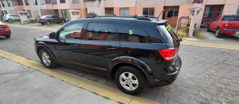Dodge Journey • 2012 • 180,000 km 12