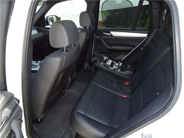 BMW X3 • 2013 • 144,800 km 11