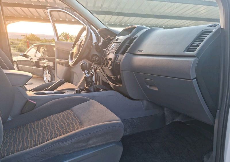 Ford Ranger • 2013 • 190,000 km 3