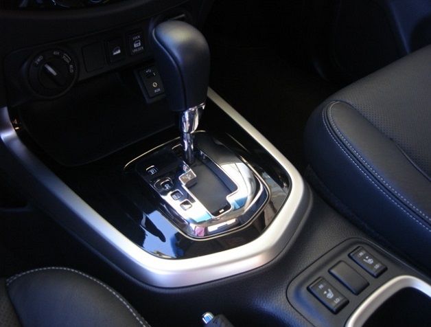 Nissan Navara • 2017 • 124,000 km 13