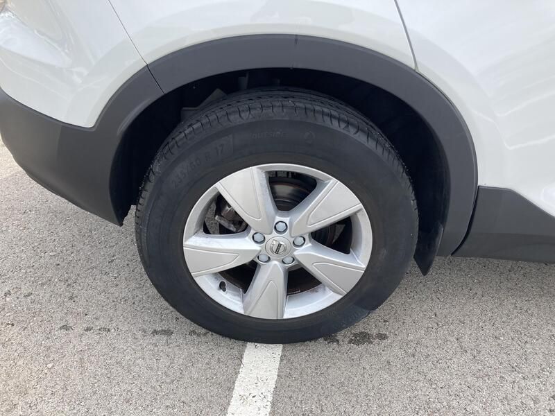 Volvo XC40 • 2021 • 50,273 km 12