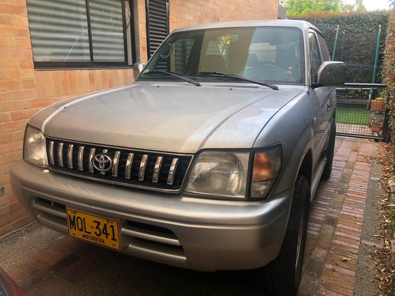 Toyota 4-Runner • 2003 • 206,000 km 7