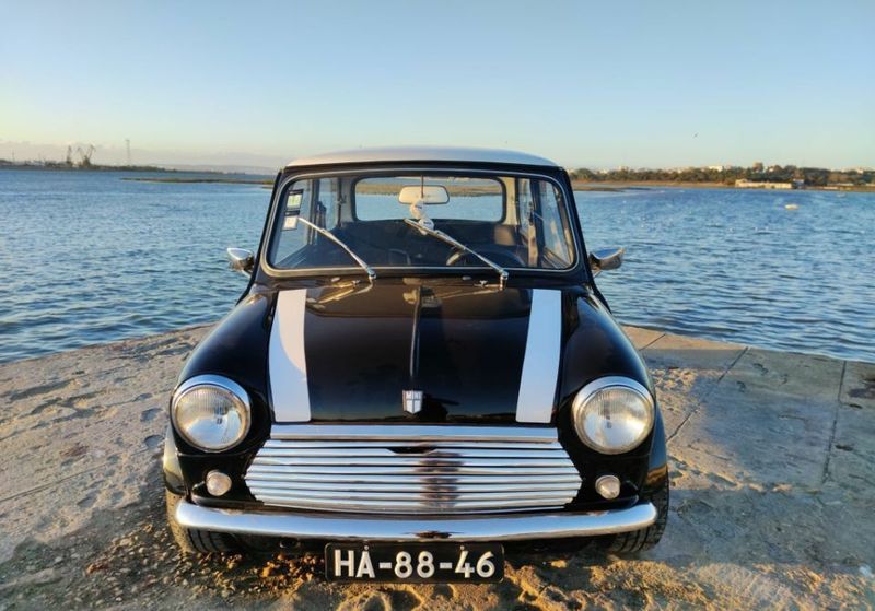 Asia Rocsta • 1973 • 70,000 km 2