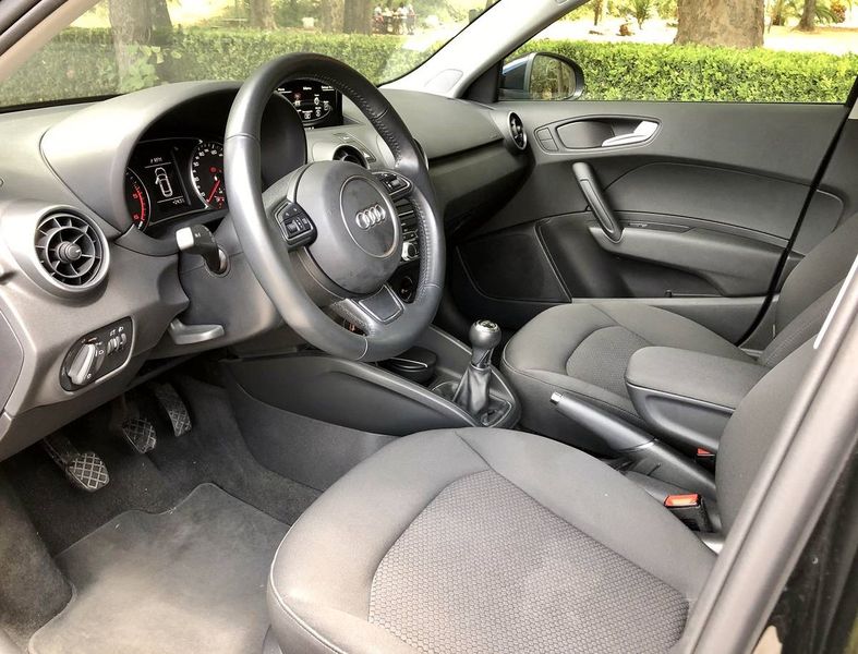 Audi A1 • 2015 • 49,000 km 7