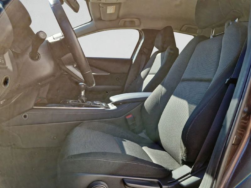 Mazda CX-30 • 2020 • 22,440 km 11