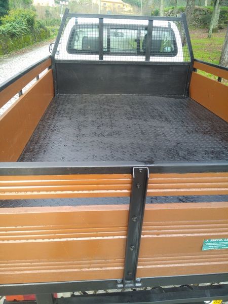 Toyota Hilux • 2017 • 58,000 km 5