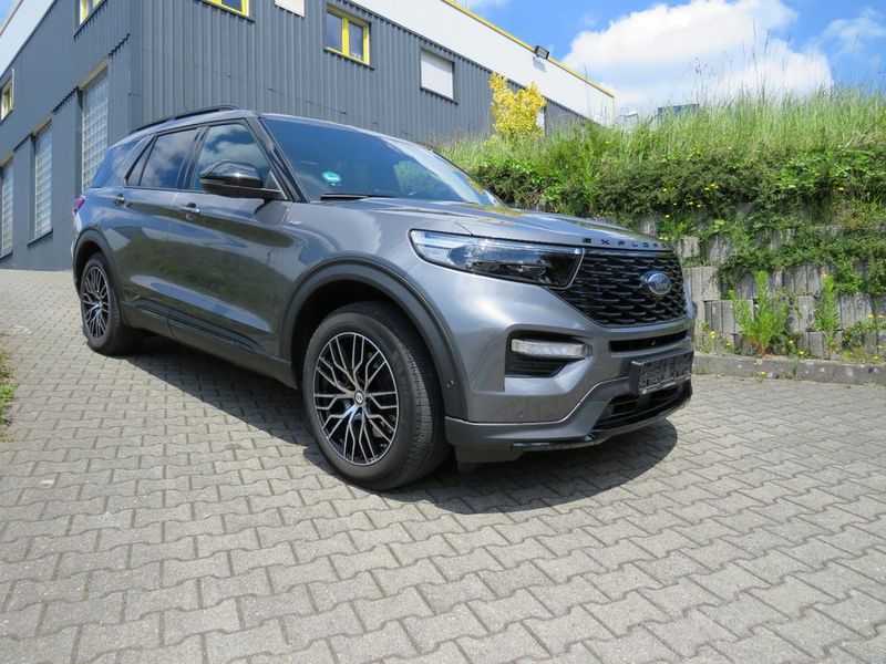 Ford Explorer • 2021 • 46,550 km 1
