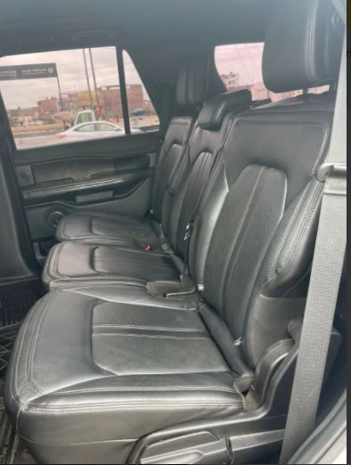 Ford Expedition • 2019 • 86,000 km 8