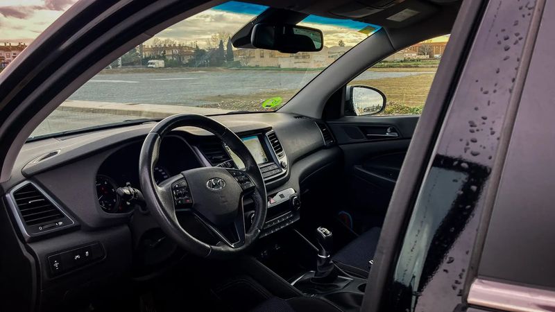 Hyundai Tucson • 2017 • 118,600 km 7