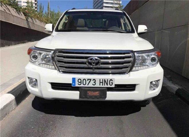 Toyota Land Cruiser • 2012 • 162,000 km 5