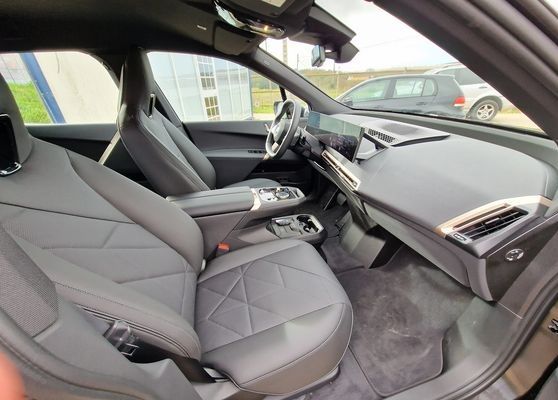 BMW X1 • 2023 • 48,500 km 7