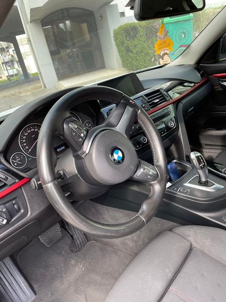 BMW M3 • 2019 • 120,000 km 4