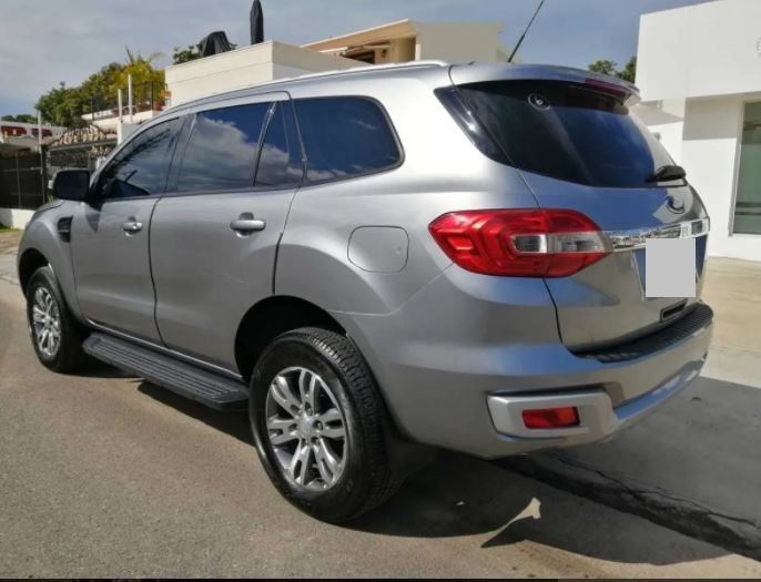 Ford Expedition • 2016 • 90,000 km 5