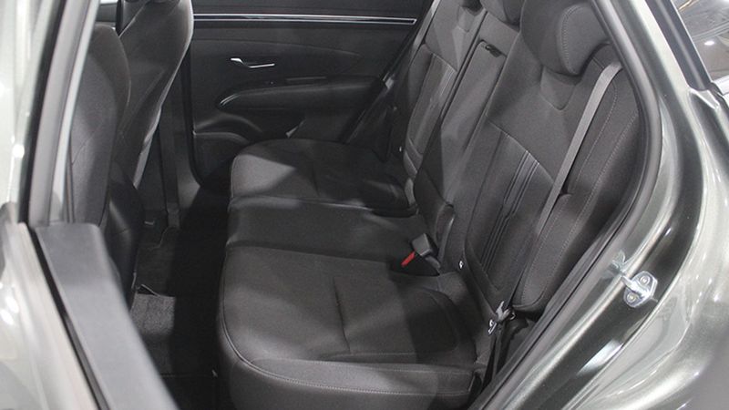 Hyundai Tucson • 2023 • 9,650 km 7