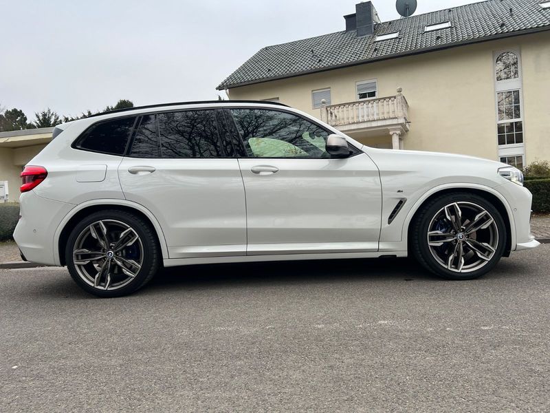 BMW X3 • 2018 • 57,750 km 1