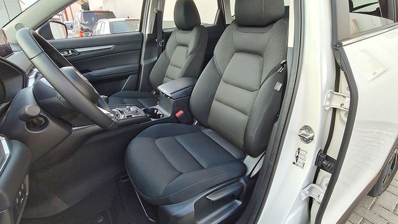 Mazda CX-5 • 2024 • 3,291 km 10