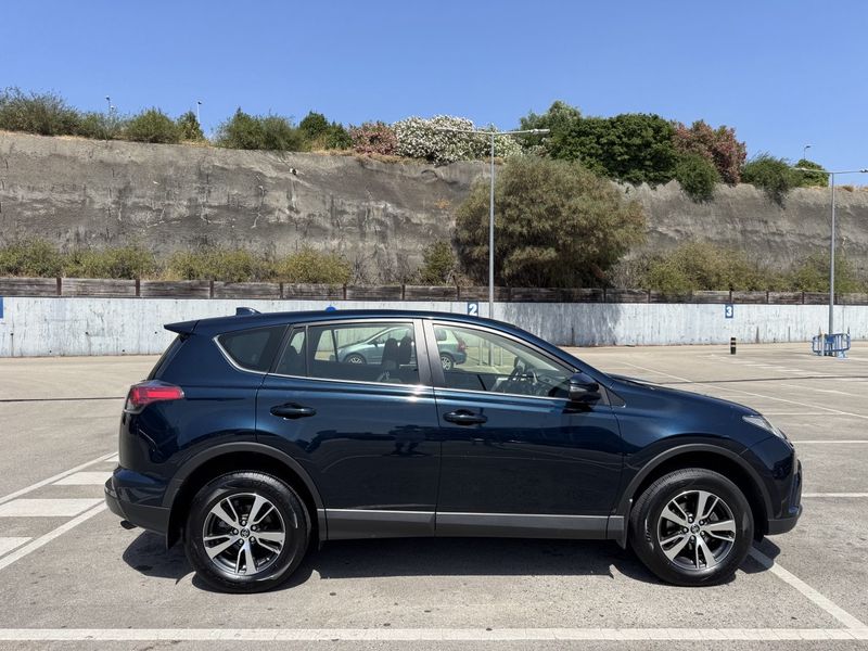 Toyota RAV4 • 2018 • 129,000 km 5