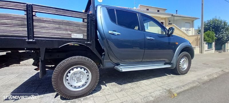 Mitsubishi L200 Pick up • 2006 • 209,795 km 10