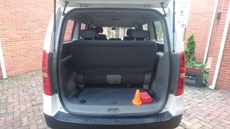 Hyundai H1 • 2013 • 165,000 km 7