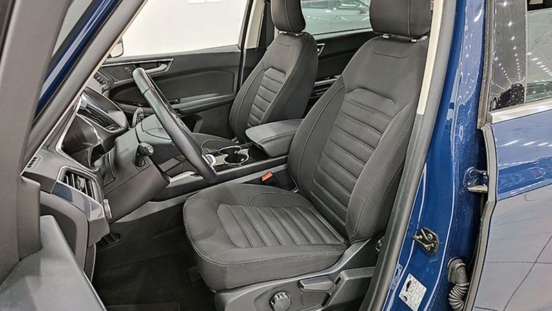 Ford Galaxy • 2022 • 32,412 km 11