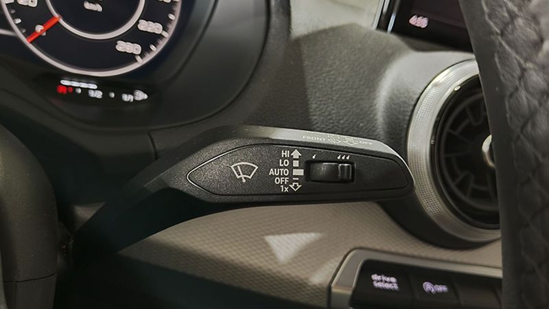 Audi Q3 • 2023 • 40,892 km 13