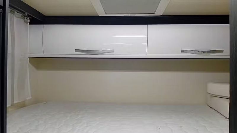 Ford Transit • 2021 • 73,160 km 6