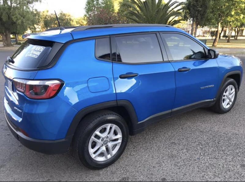 Jeep Compass • 2018 • 8,600 km 3