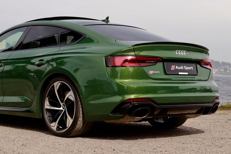 Audi RS 5 • 2019 • 24,190 km 2
