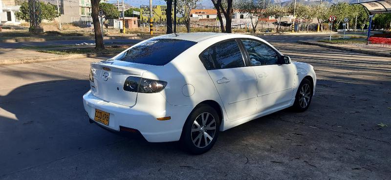 Mazda 3 • 2007 • 98,637 km 17