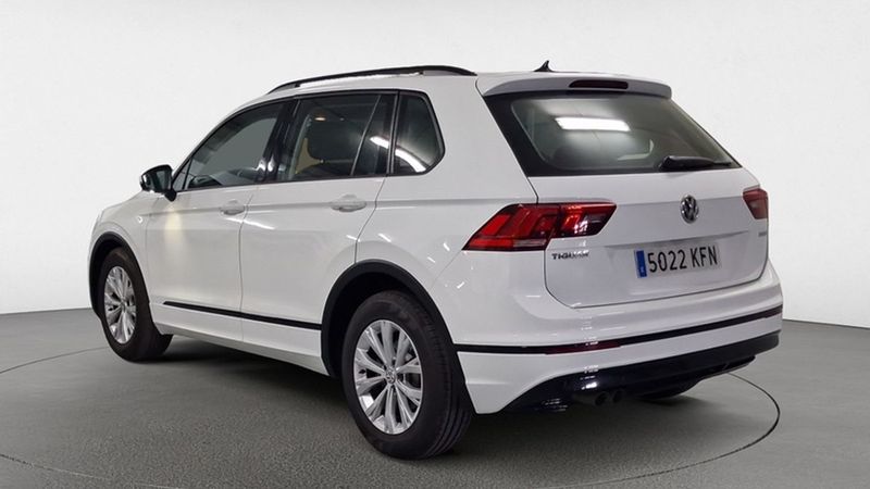 Volkswagen Tiguan • 2017 • 86,231 km 4