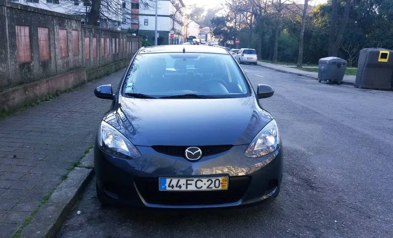 Mazda 2 • 2008 • 170,000 km 2