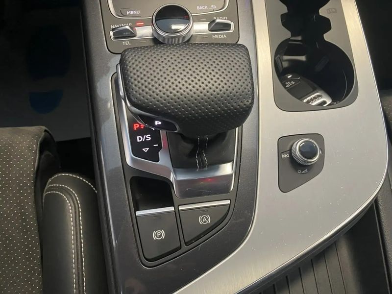 Audi Q7 • 2019 • 118,000 km 13