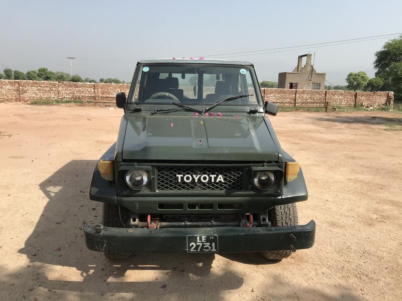 Toyota FJ Cruiser • 1987 • 150,000 km 1