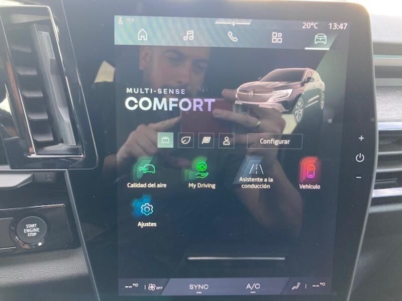 Renault Captur • 2024 • 3,542 km 41