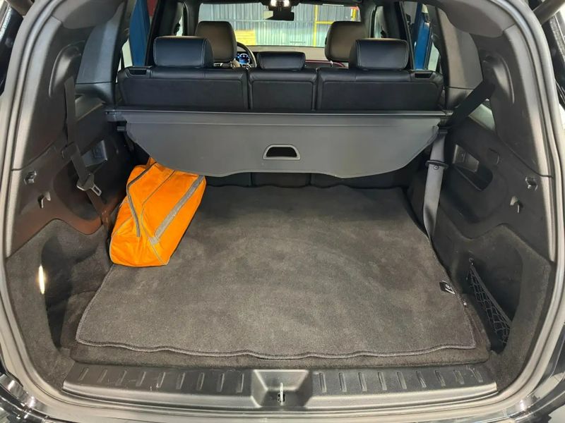 Mercedes-Benz GLB-Class • 2021 • 68,000 km 7