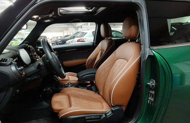 MINI Cooper • 2021 • 10,286 km 9