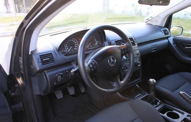 Mercedes-Benz A • 2007 • 170,000 km 4