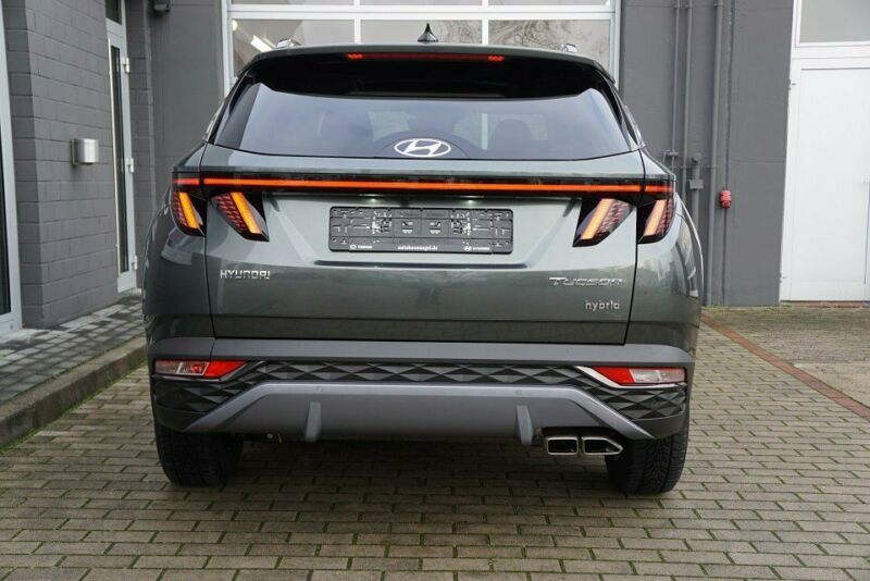 Hyundai Tucson • 2021 • 122,000 km 10