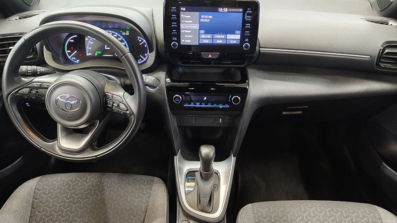 Toyota Yaris • 2021 • 55,330 km 6