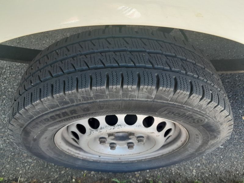 Volkswagen Crafter • 2010 • 272,000 km 15