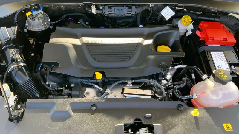 Jeep Compass • 2021 • 81,000 km 3