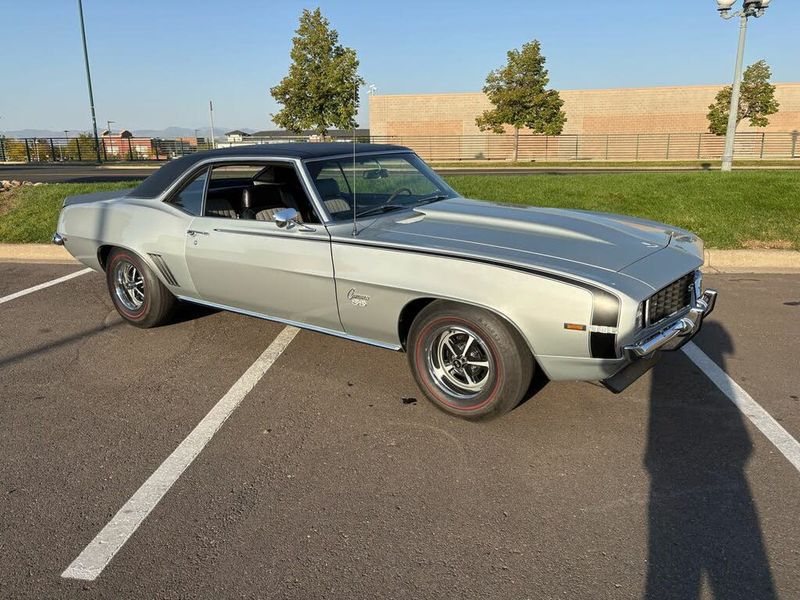 Chevrolet Camaro • 1969 • 145,000 km 14