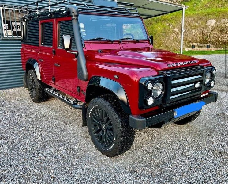 Land Rover Defender • 2001 • 205,000 km 7