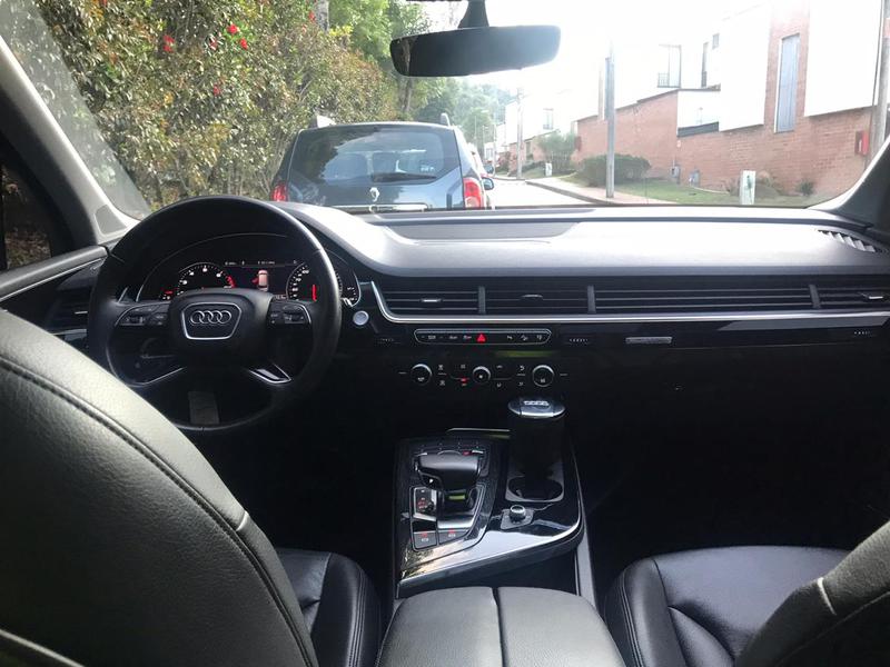 Audi Q7 • 2017 • 50,000 km 1