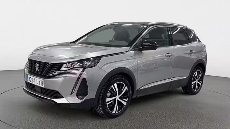 Peugeot 3008 • 2022 • 13,601 km 1