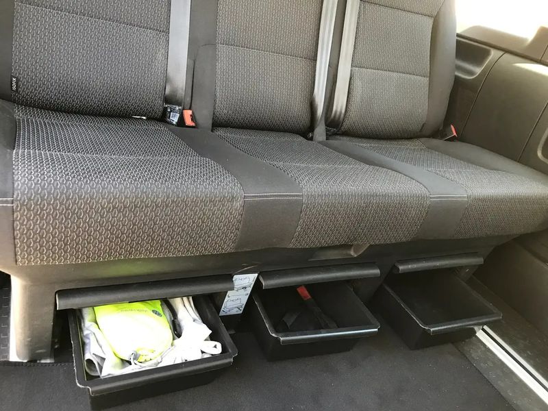 Volkswagen California • 2017 • 114,000 km 7