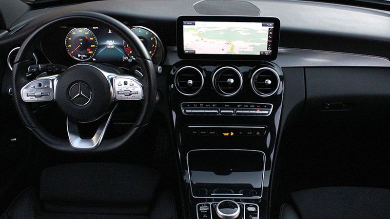 Mercedes-Benz C-Class • 2021 • 52,432 km 13