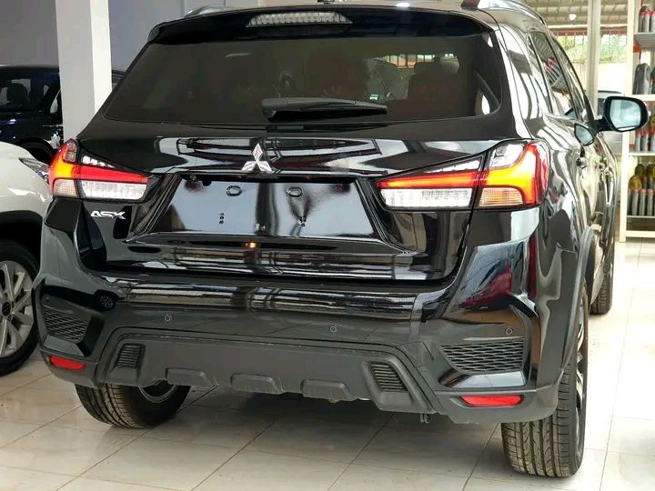 Mitsubishi ASX • 2023 • 0 km 3