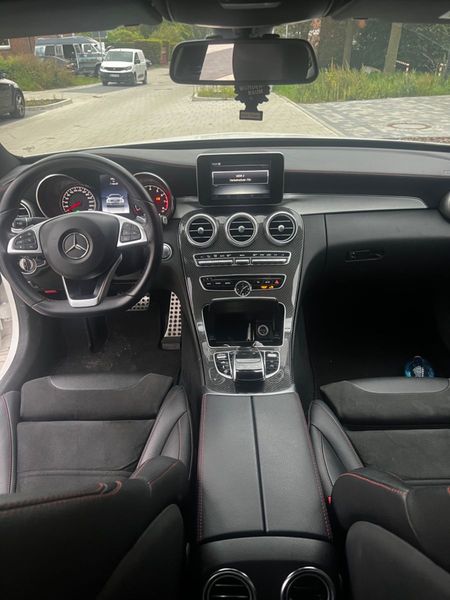 Mercedes-Benz C • 2016 • 109,000 km 11