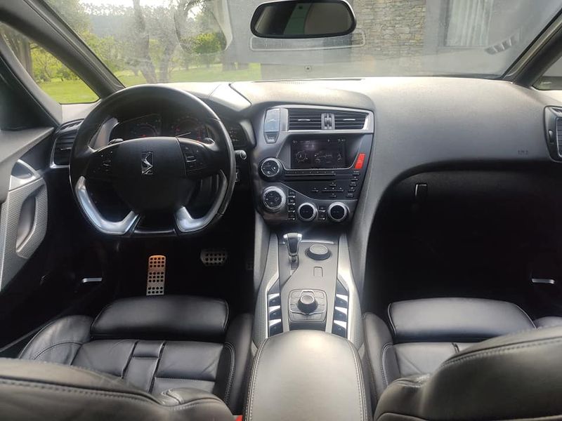 Citroën DS5 • 2013 • 213,000 km 5
